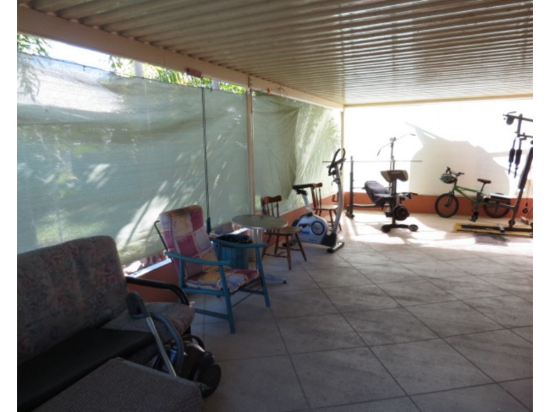 8 Gordon Street, Bowen QLD 4805