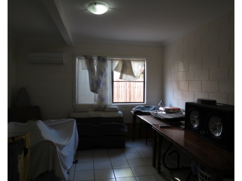 8 Gordon Street, Bowen QLD 4805