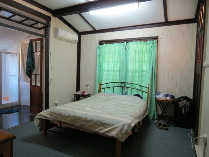 76 Kennedy Street, Bowen QLD 4805