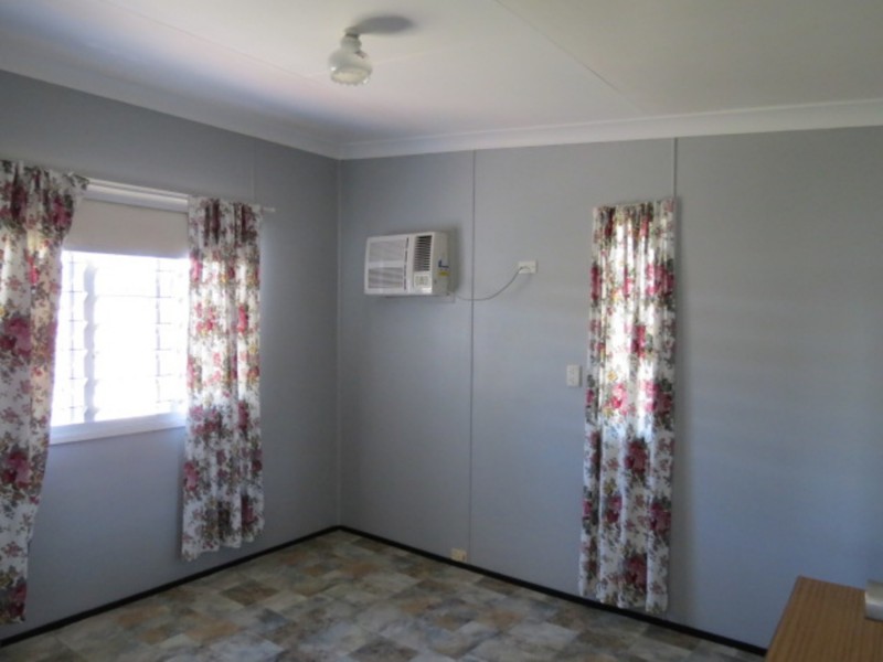 106 Gregory Street, Bowen QLD 4805