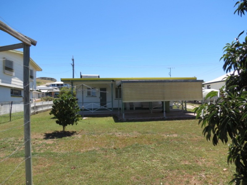 106 Gregory Street, Bowen QLD 4805