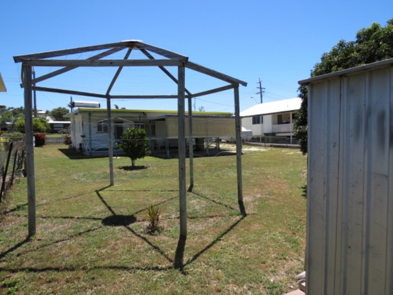 106 Gregory Street, Bowen QLD 4805