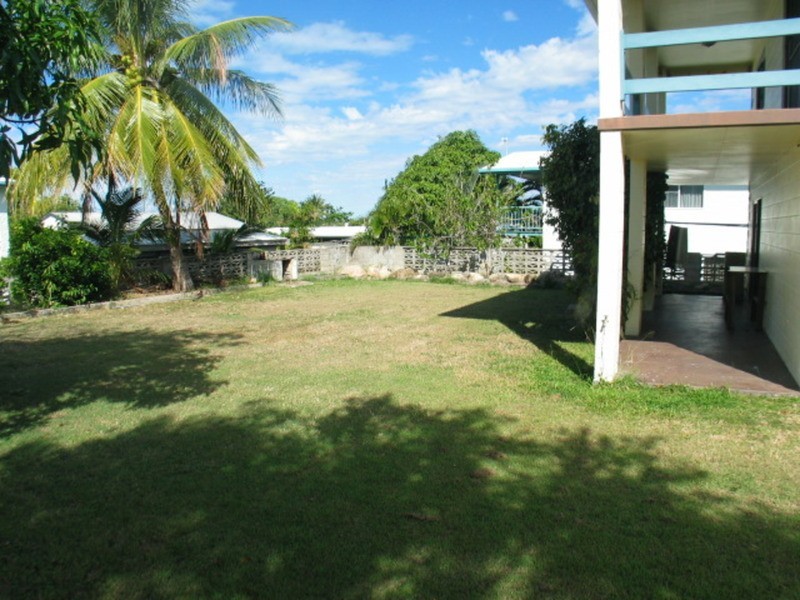 15 Avicennia Street, Bowen QLD 4805