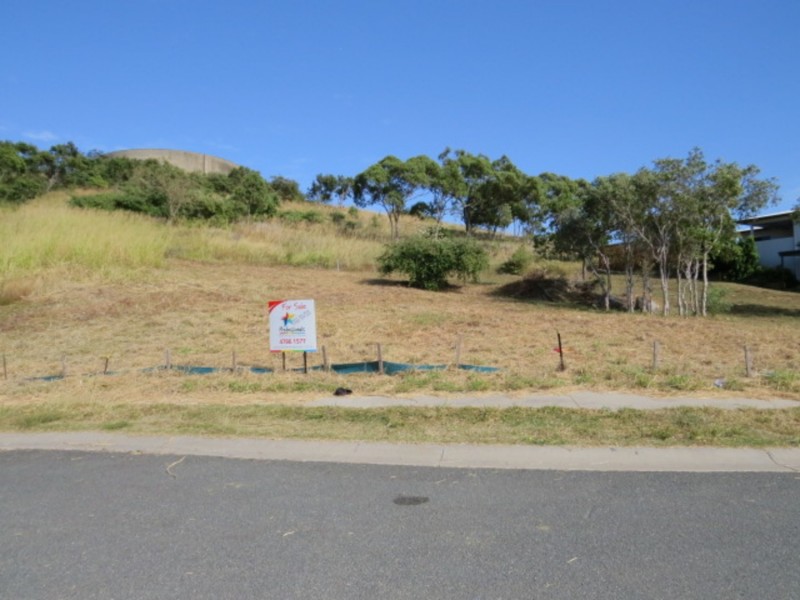 5 Allan Place, Bowen QLD 4805