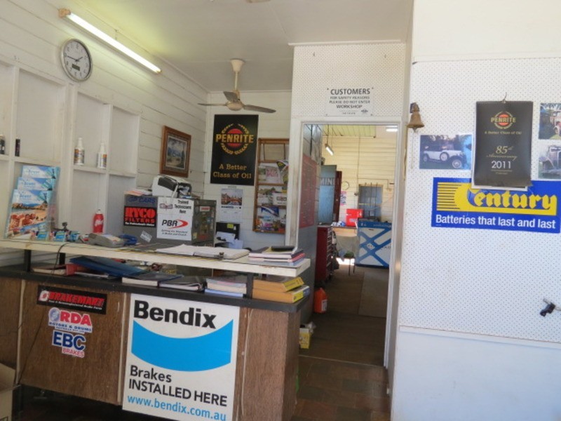 10 Brisbane Street, Bowen QLD 4805