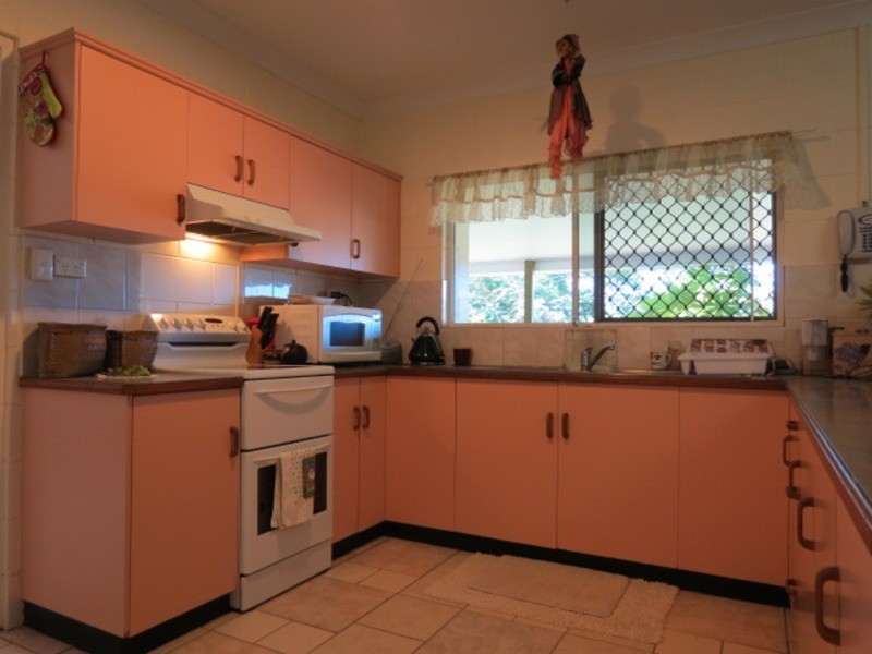 47 Africandar Road, Bowen QLD 4805