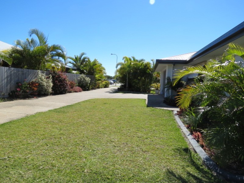 15 Catalina Court, Bowen QLD 4805
