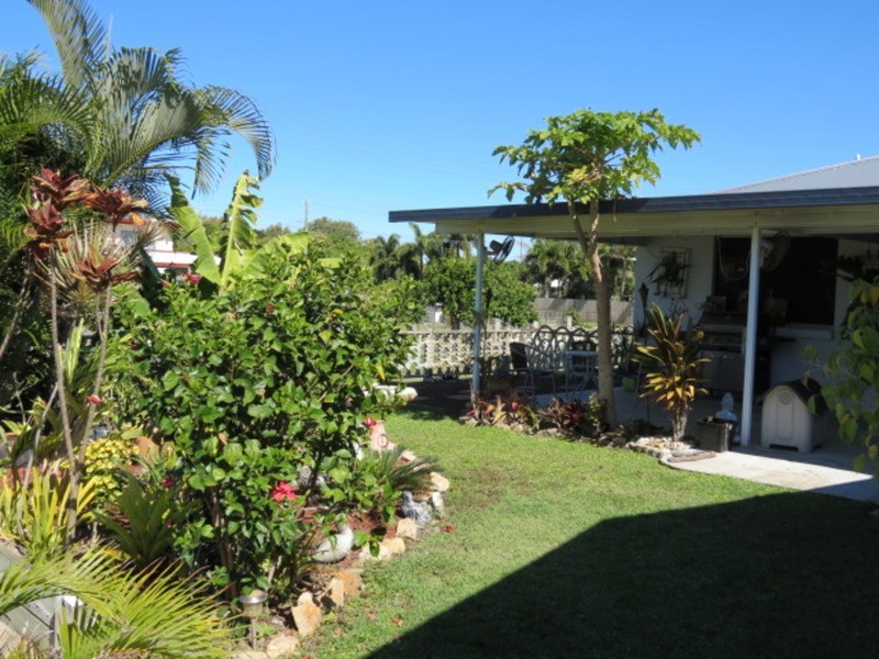 15 Catalina Court, Bowen QLD 4805