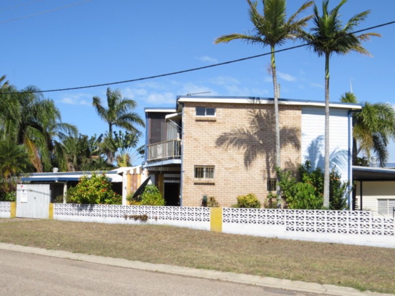 14 Gloucester Street, Bowen QLD 4805
