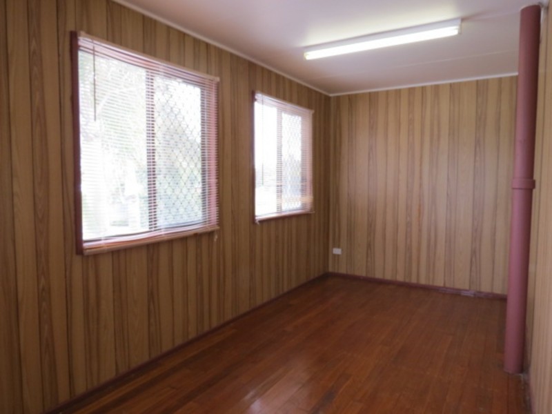14 Gloucester Street, Bowen QLD 4805