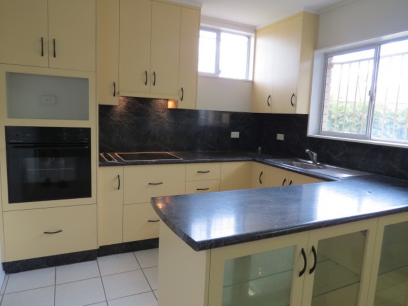 14 Gloucester Street, Bowen QLD 4805
