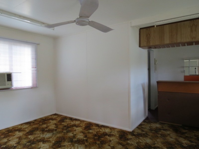 14 Gloucester Street, Bowen QLD 4805