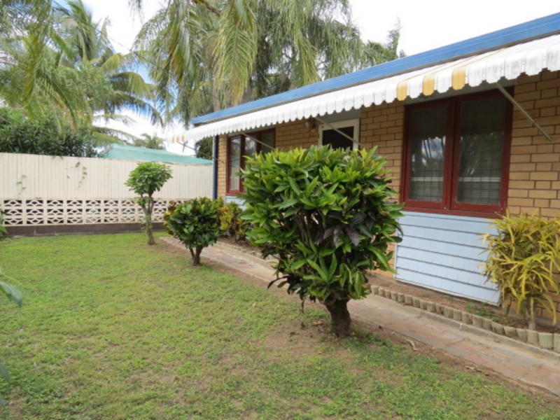 14 Gloucester Street, Bowen QLD 4805