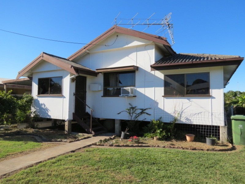 4 Korah Street, Bowen QLD 4805
