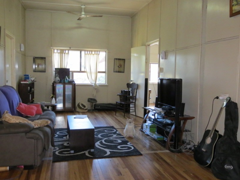 4 Korah Street, Bowen QLD 4805