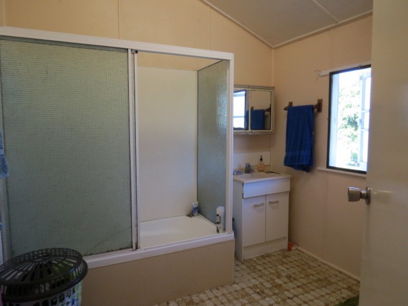 4 Korah Street, Bowen QLD 4805