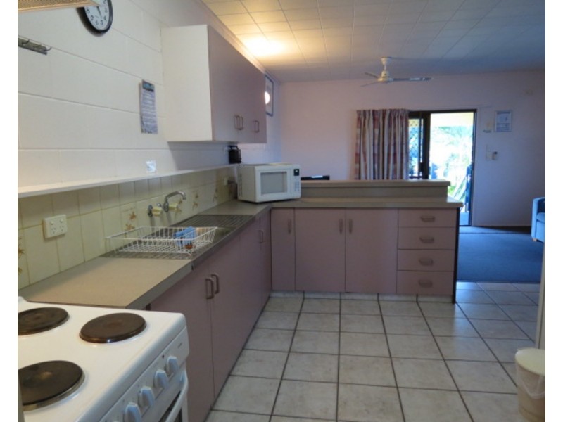 9/47 Horseshoe Bay Road, Bowen QLD 4805