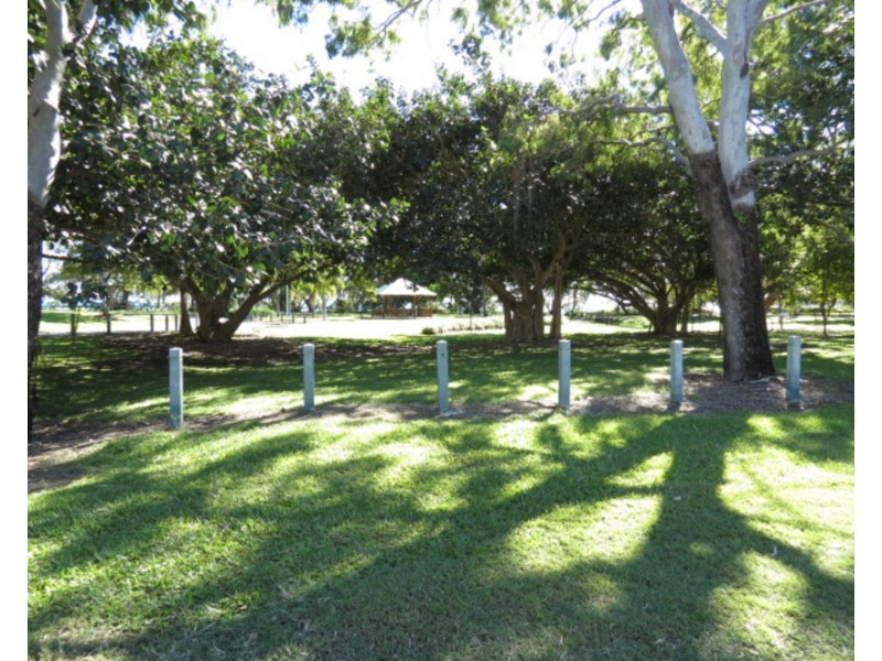 9/47 Horseshoe Bay Road, Bowen QLD 4805