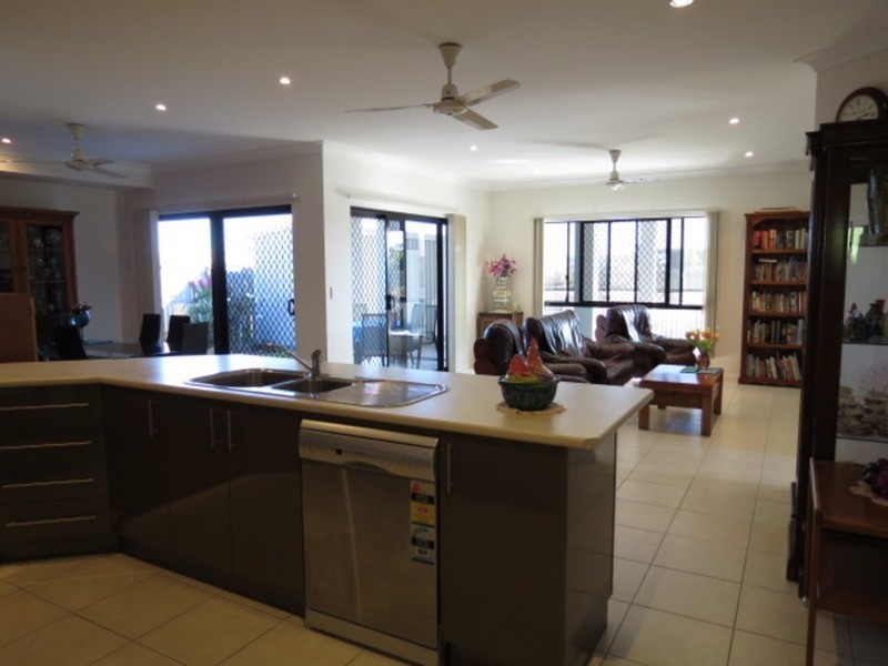 6  Blue Gum Street, Proserpine QLD 4800