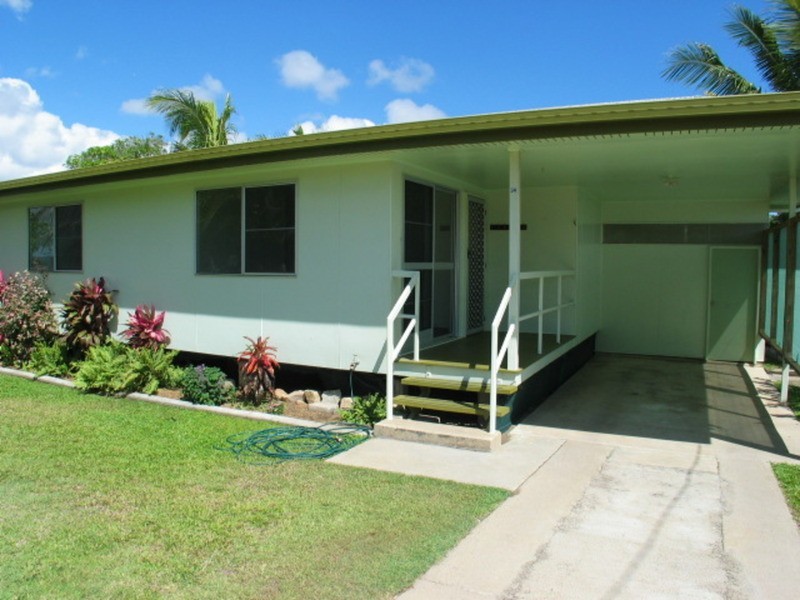 34 Thomas Street, Bowen QLD 4805