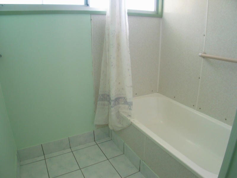 34 Thomas Street, Bowen QLD 4805