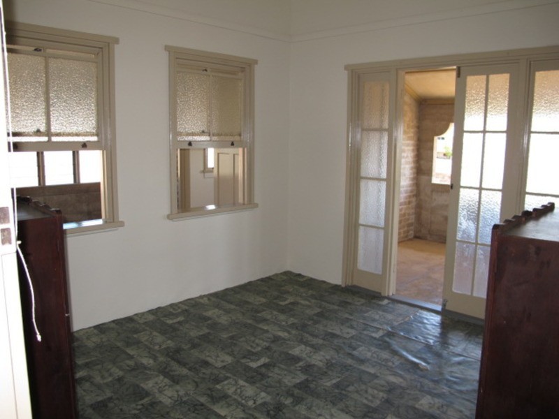 11 Mitchell Street, Bowen QLD 4805