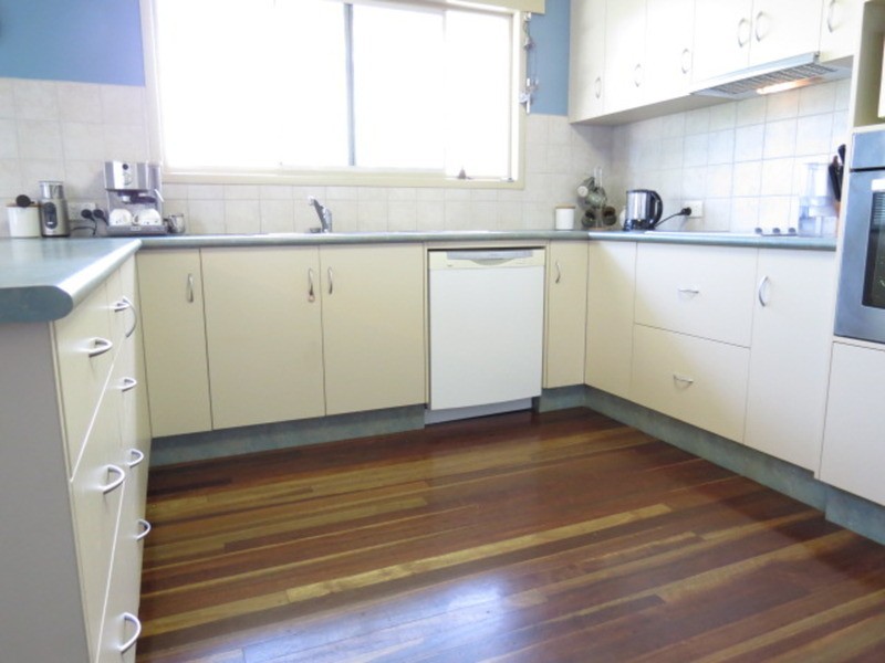 96 Gregory Street, Bowen QLD 4805