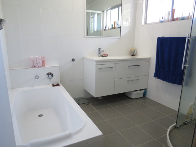 96 Gregory Street, Bowen QLD 4805