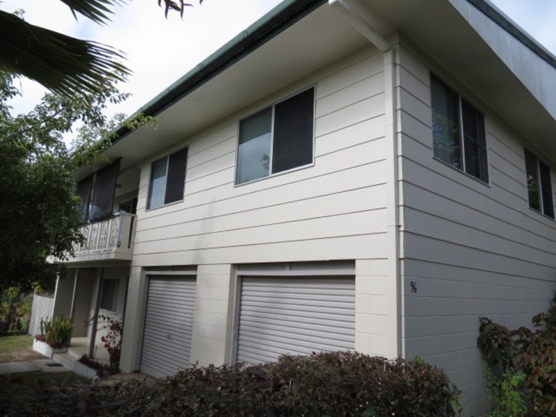 96 Gregory Street, Bowen QLD 4805
