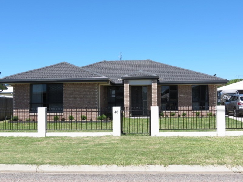 46 Emmerson Drive, Bowen QLD 4805