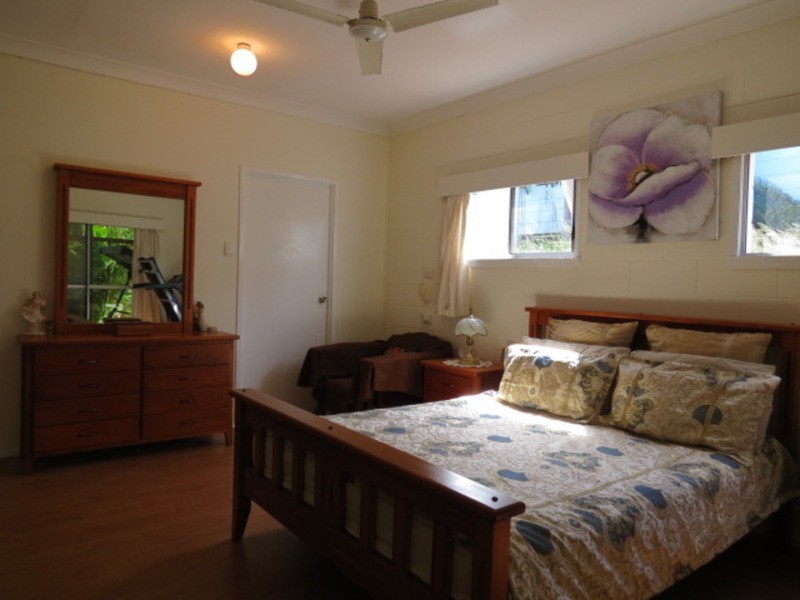 96 Kennedy  Street, Bowen QLD 4805