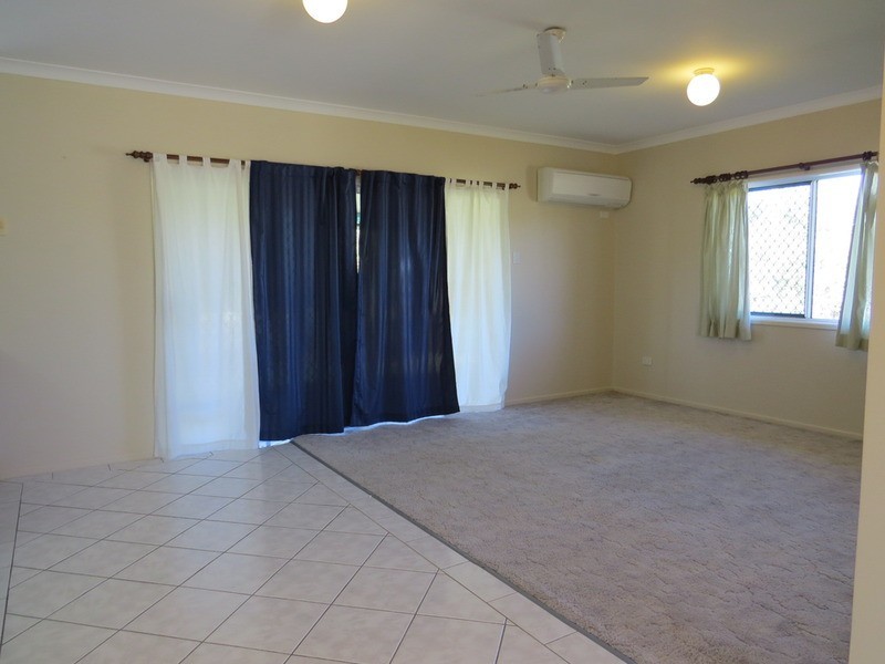 2/28 Sinclair Street, Bowen QLD 4805