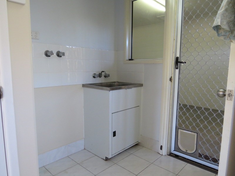 2/28 Sinclair Street, Bowen QLD 4805