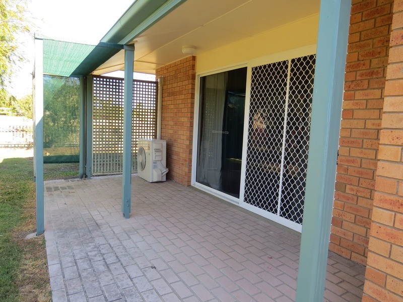 2/28 Sinclair Street, Bowen QLD 4805