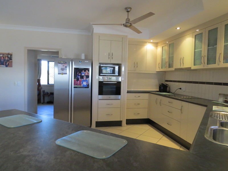 2 McDonnell Place, Bowen QLD 4805