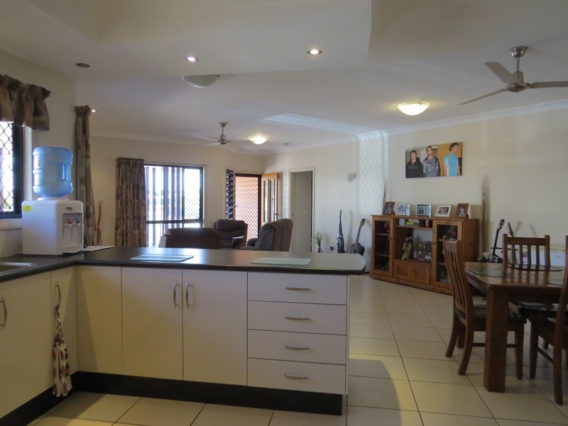 2 McDonnell Place, Bowen QLD 4805