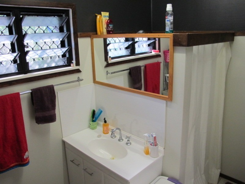 58 Tracey Street, Bowen QLD 4805