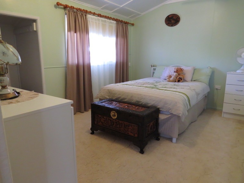 120 Herbert Street, Bowen QLD 4805