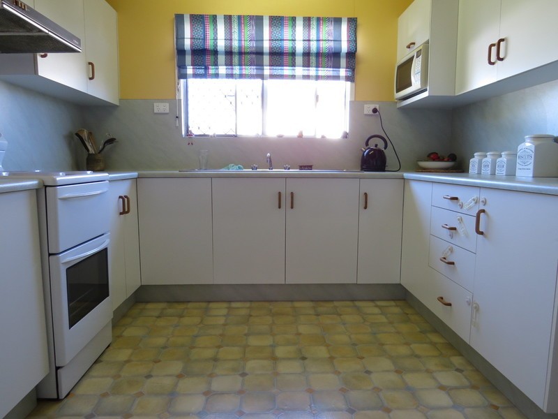 120 Herbert Street, Bowen QLD 4805