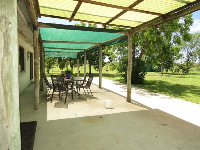 1991 Collinsville Road, Bowen QLD 4805