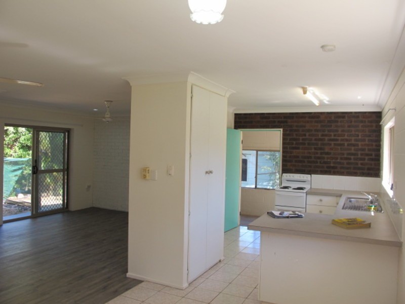 94A Kennedy Street, Bowen QLD 4805
