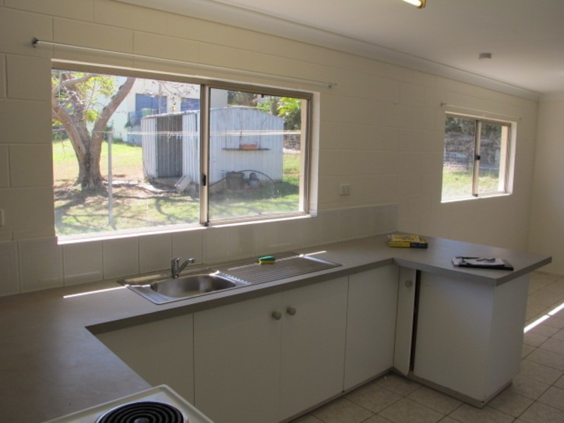 94A Kennedy Street, Bowen QLD 4805