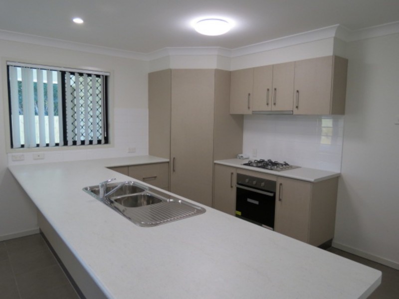 15 Wattle Crescent, Bowen QLD 4805