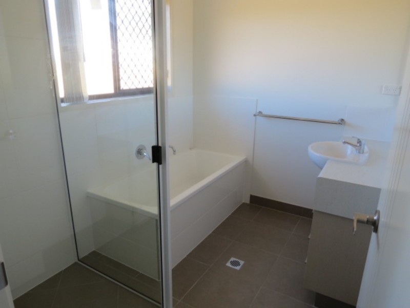 15 Wattle Crescent, Bowen QLD 4805