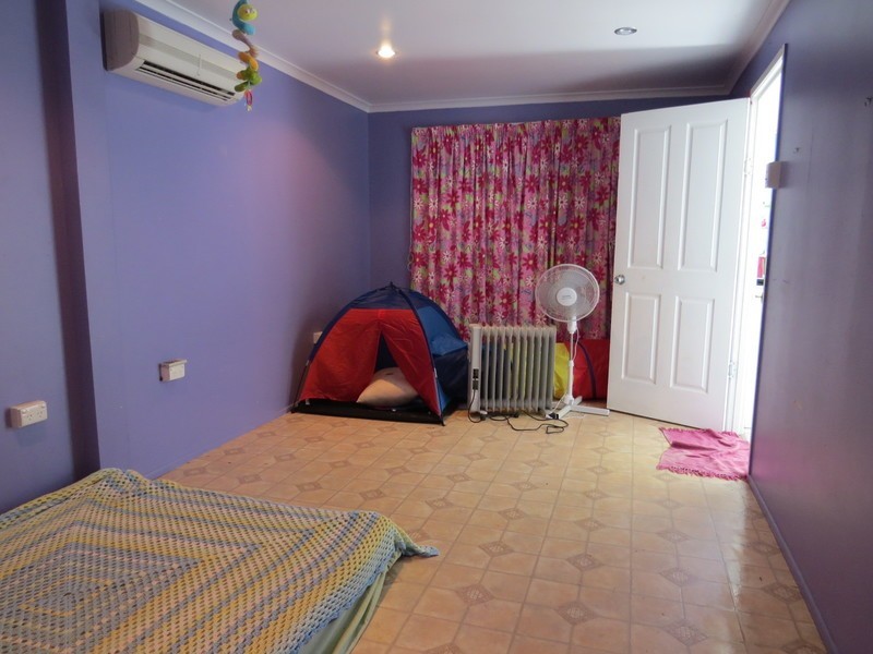 91 Pitcain Avenue, Bowen QLD 4805