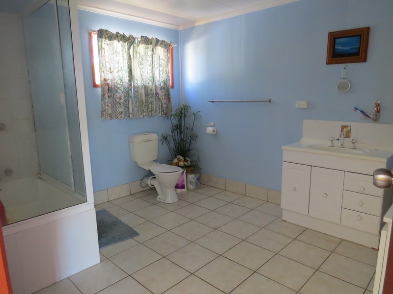 91 Pitcain Avenue, Bowen QLD 4805