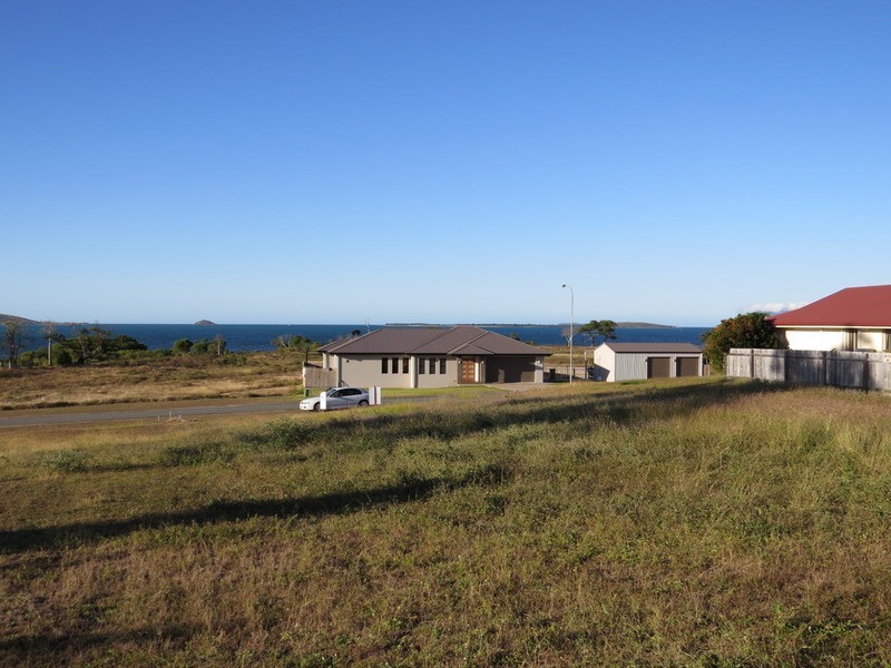 19 Marine Parade, Bowen QLD 4805