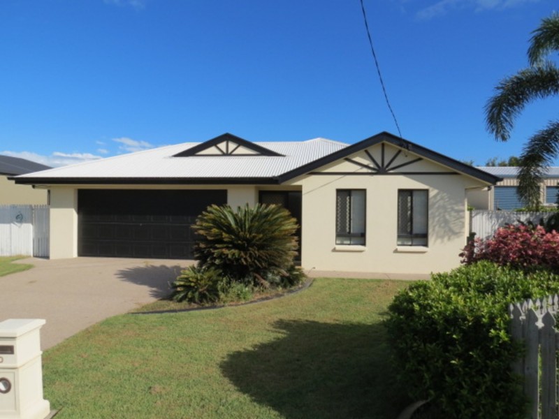 10 Schilling Court, Bowen QLD 4805