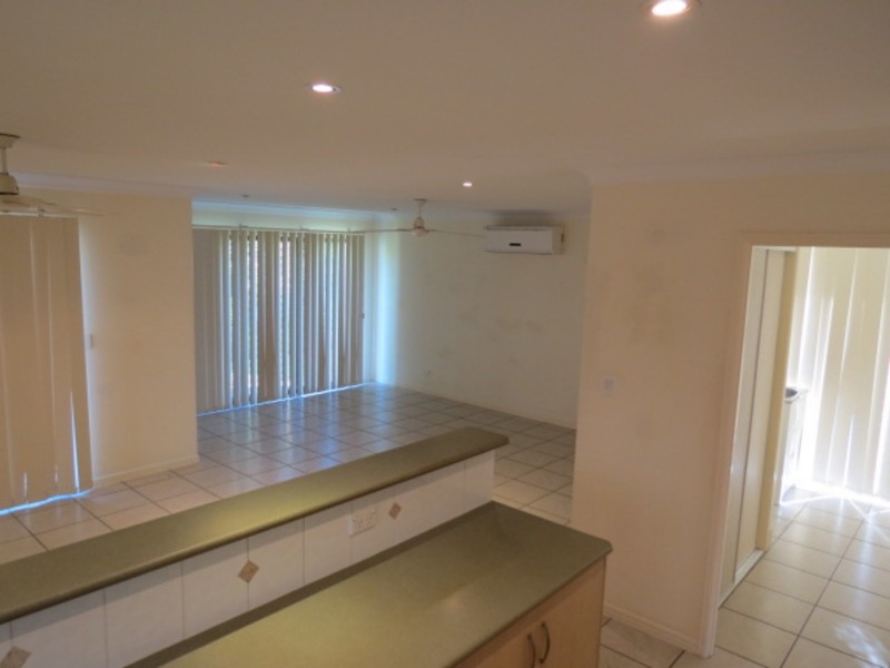 10 Schilling Court, Bowen QLD 4805