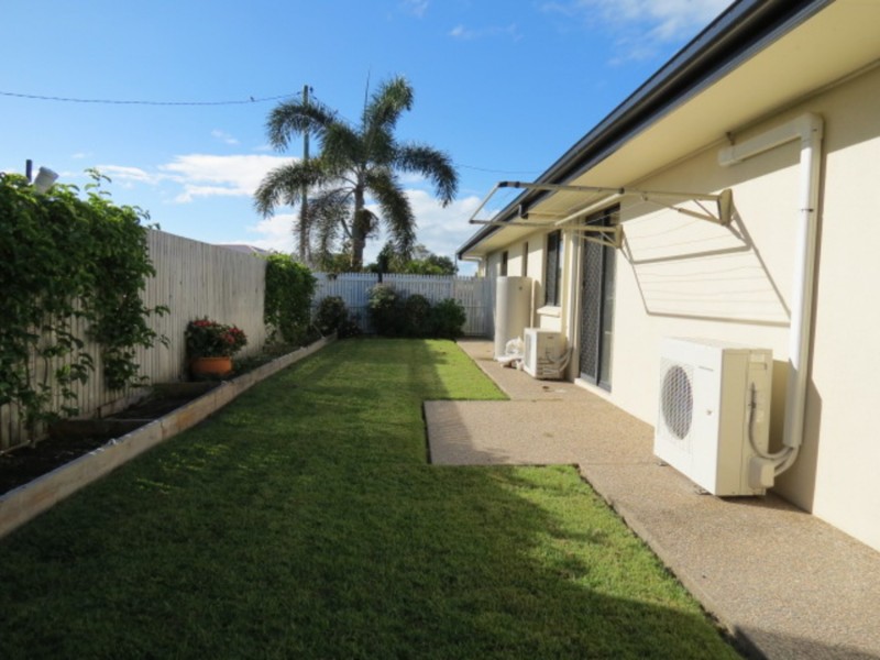 10 Schilling Court, Bowen QLD 4805